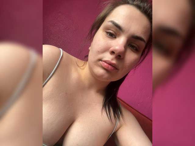 Family707's BongaCams show and profile