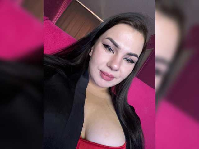 Family707 live cam on BongaCams