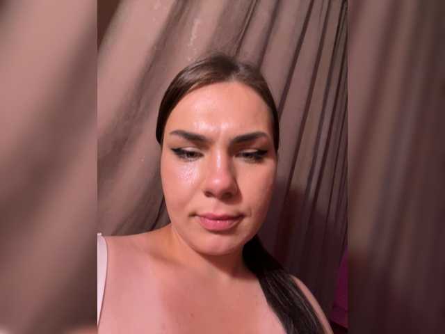 Sex chat gratuit in direct cu Family707 pe BongaCams