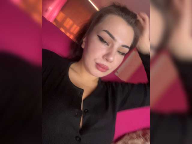 Family707 live cam on BongaCams