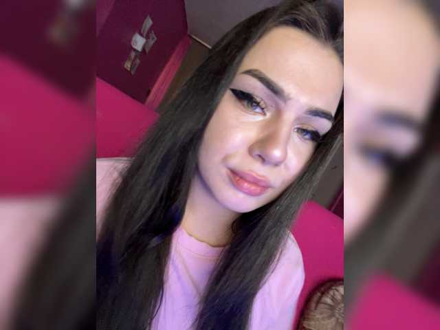 Family707 live cam on BongaCams