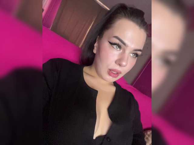 Family707 live cam on BongaCams