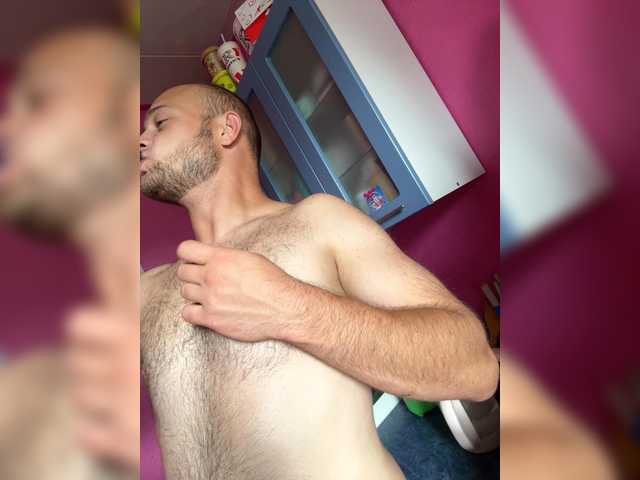 Family707 live webcam show