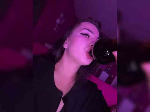 2LILMOMMY2 webcam