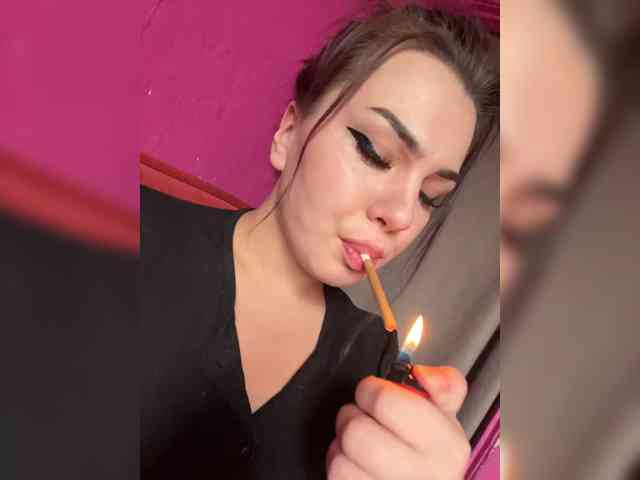 2LILMOMMY2 webcam