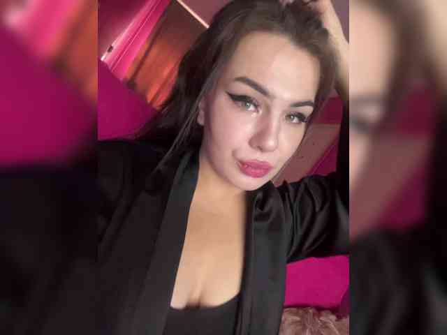2LILMOMMY2 webcam