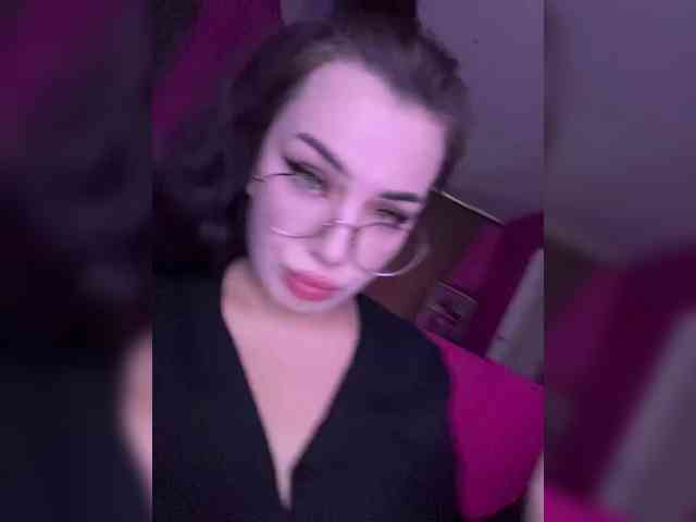 2LILMOMMY2