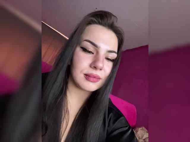 2LILMOMMY2 webcam