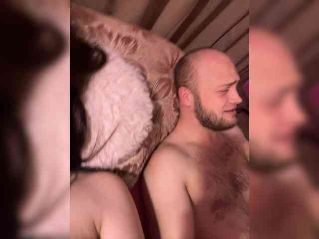 Family707 Live Webcam on BongaCams