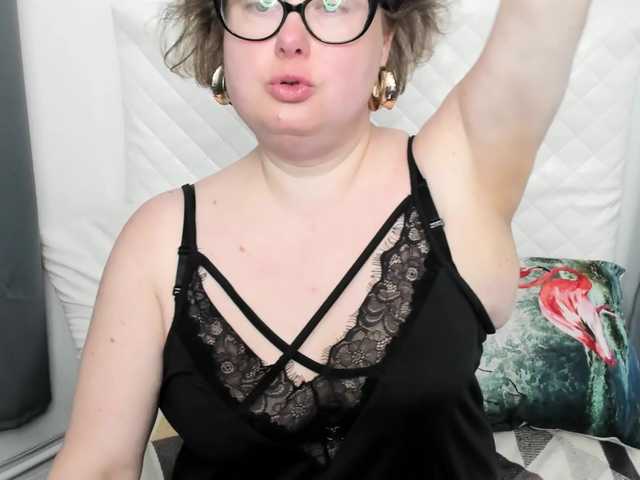 BonnieFlirt