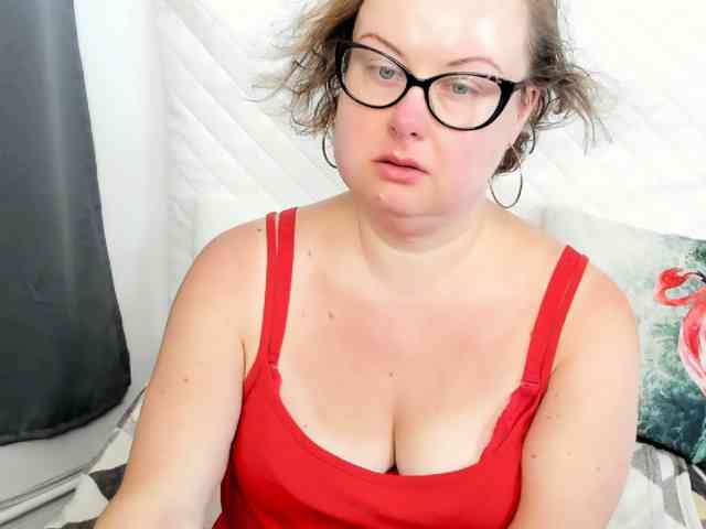 BonnieFlirt webcam