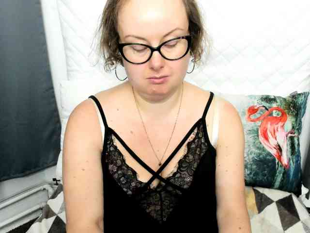 BonnieFlirt