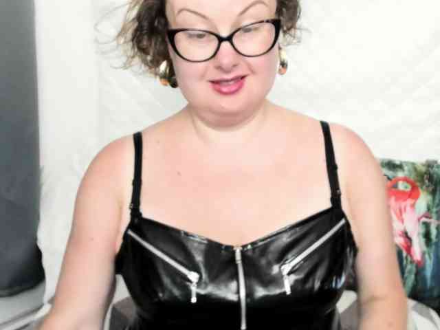 BonnieFlirt webcam