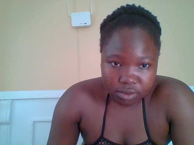 CammieCharlene live cam on BongaCams