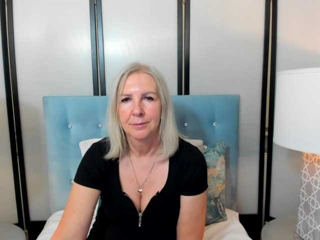EricaDevil live cam