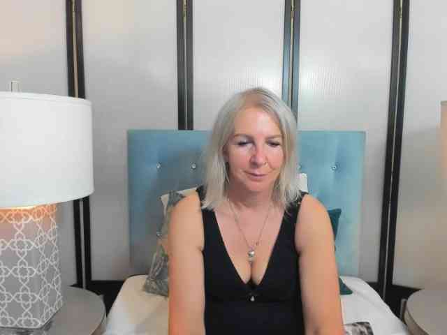 EricaDevil webcam