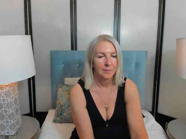 EricaDevil webcam