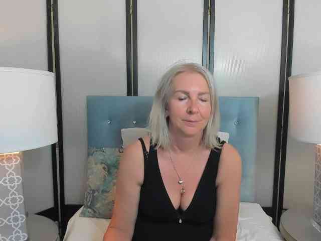 EricaDevil webcam