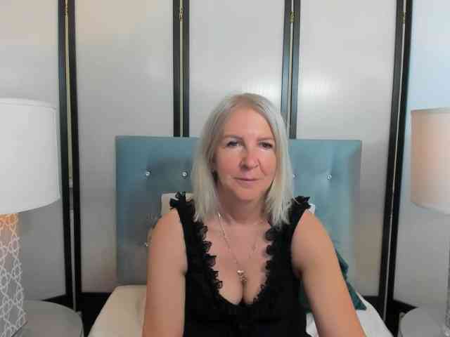 EricaDevil webcam