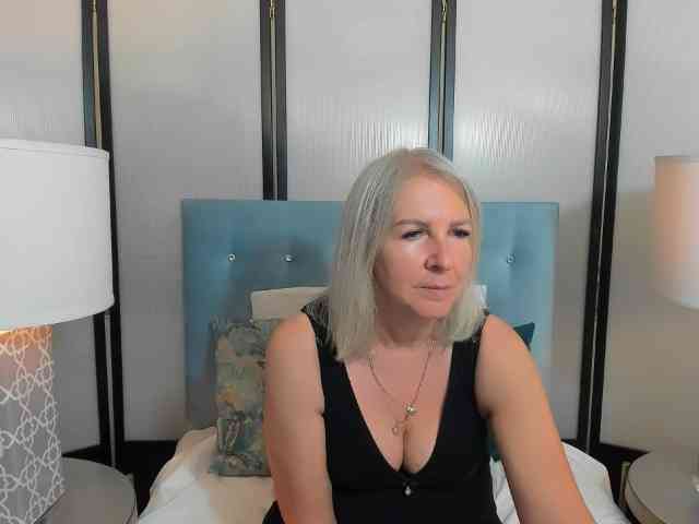 EricaDevil webcam
