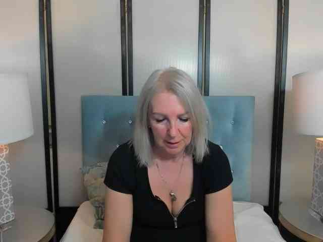 EricaDevil webcam