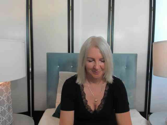 EricaDevil webcam