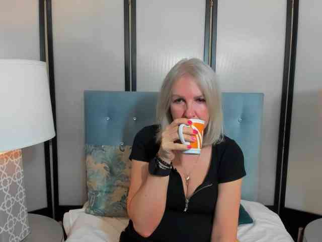 EricaDevil webcam