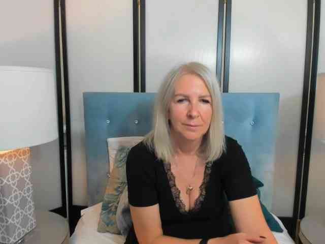 EricaDevil webcam