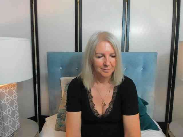 EricaDevil webcam