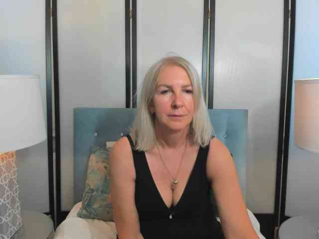 EricaDevil webcam