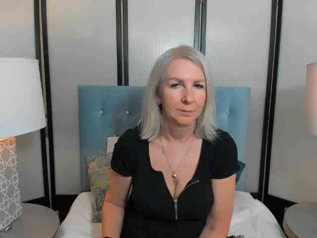 EricaDevil webcam
