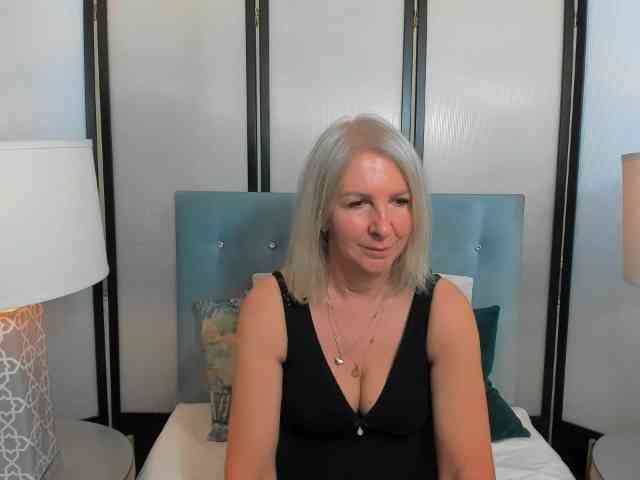 EricaDevil webcam