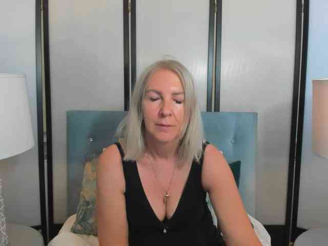 EricaDevil webcam