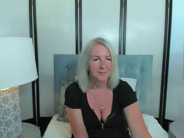 EricaDevil webcam