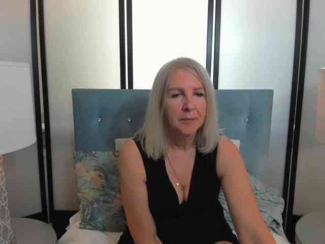 EricaDevil webcam