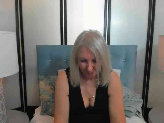 EricaDevil webcam