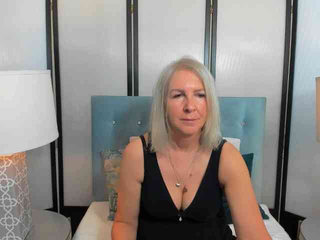 EricaDevil webcam