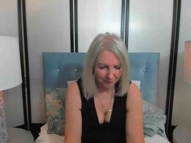 EricaDevil webcam