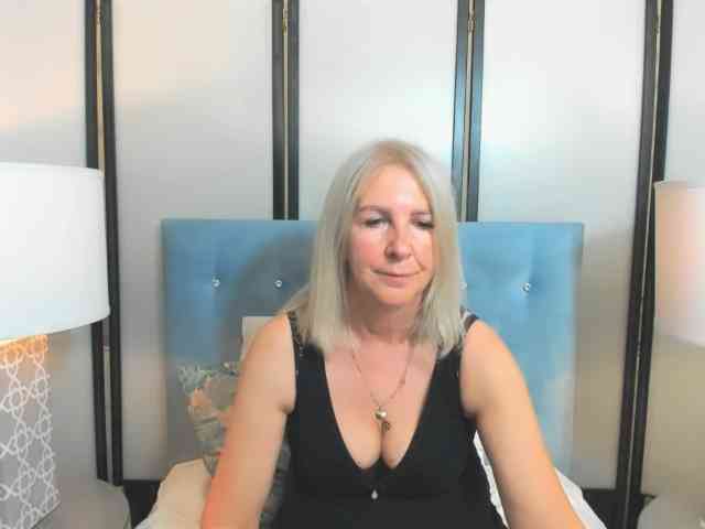 EricaDevil webcam