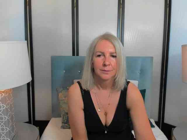 EricaDevil webcam
