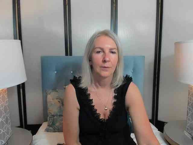 EricaDevil webcam