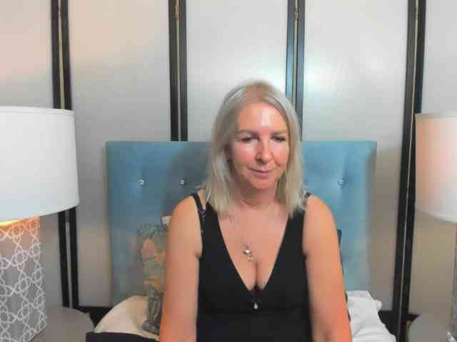 EricaDevil webcam