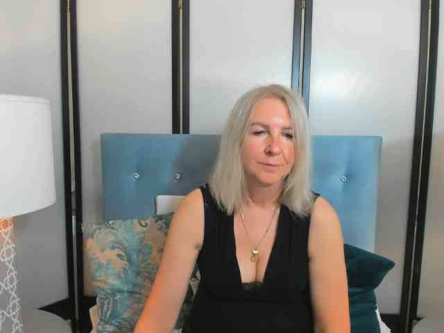 EricaDevil webcam