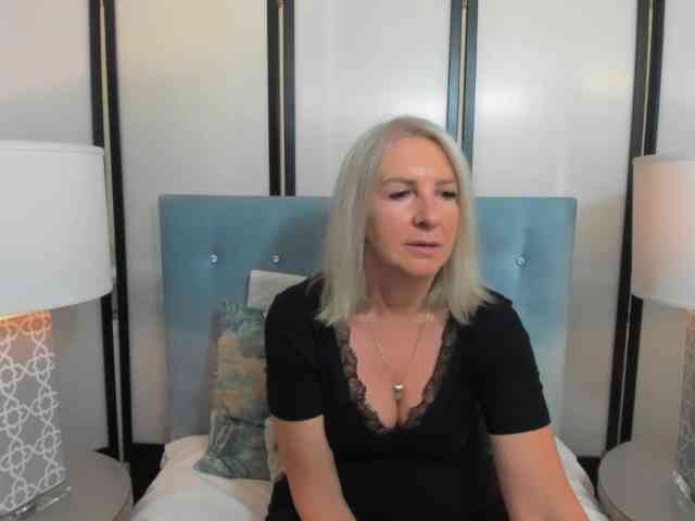 EricaDevil webcam
