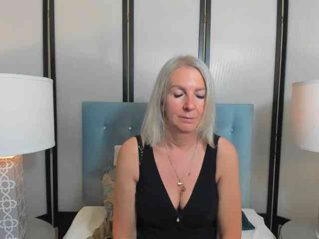 EricaDevil webcam