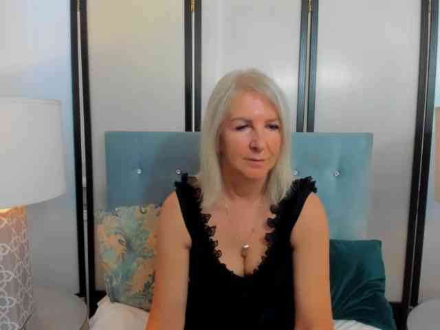 EricaDevil webcam