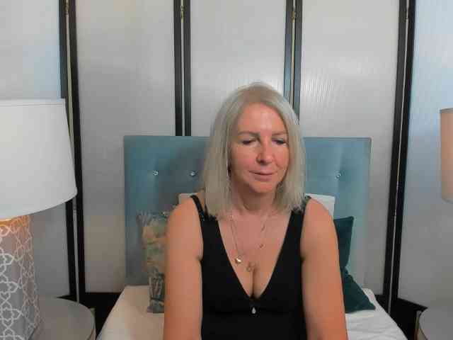 EricaDevil webcam