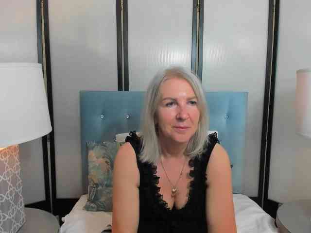 EricaDevil webcam