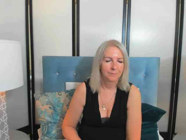 EricaDevil webcam