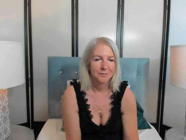 EricaDevil webcam